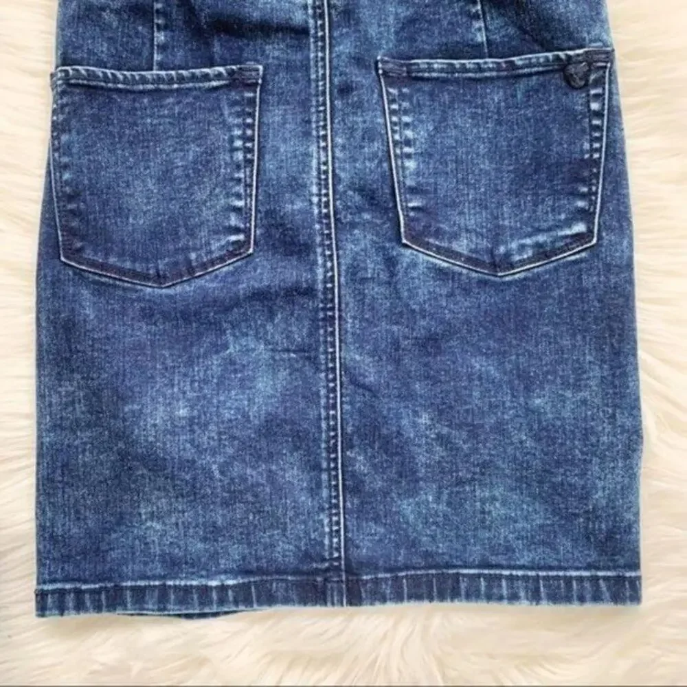 American Eagle Dark Blue Acid Wash Denim Mini Skirt Size 2